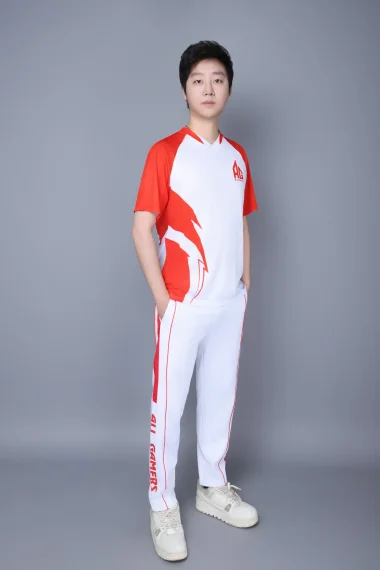 Фото Quinn - Цинсин Ван