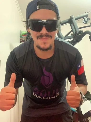 Фото Jiren - Маурисио Энрике