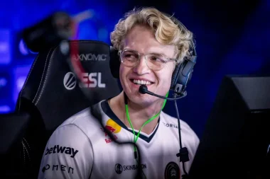 Фото gade - Никлас Гаде