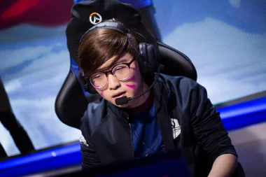 Фото Ambition - Харли Нг