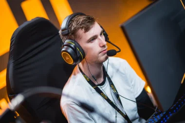 Фото sigms - Исак Купер