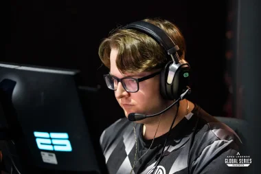 Фото zap - Нельсон Бэнгс