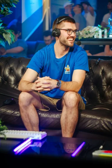 Фото Bulmyeolja - Дж. Б.