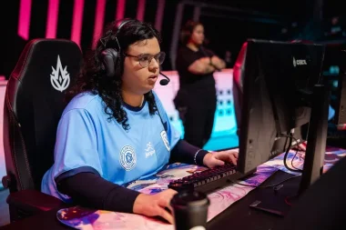 Фото Strangers - Густаво Соуза