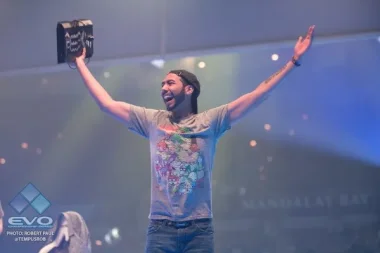 Фото NoLife - Давид Сантьяго