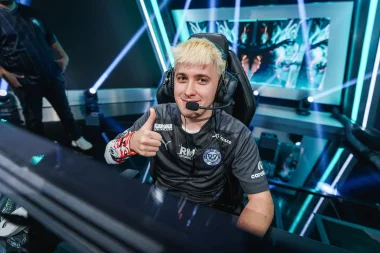 Фото ComeBack - Берккан Шентюрк