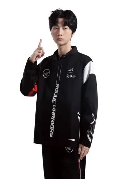 Фото WanMo - Луо Сюэян