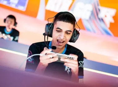 Фото Clue - Раян Мааруфи