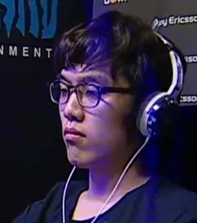 Фото Flint - Ким Бёнг-джун