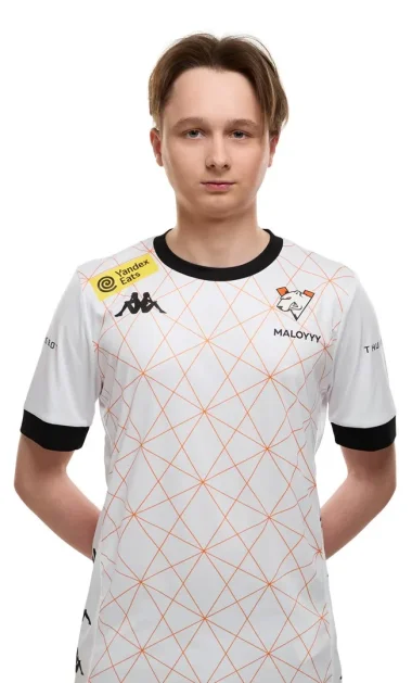 Фото MALOYYY - Максим Холодняк