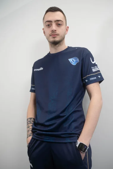 Фото SleWeyy - Дилан Комтесс