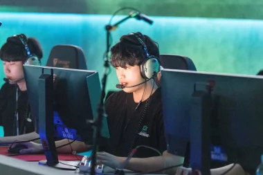 Фото H1yaA - Джонг Дже-хви