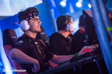 Фото Gomfi - Сантино де Мюленар