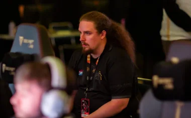 Фото Sorawiz - Аарон Грин