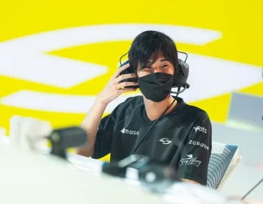 Фото Lark - Сари Харада