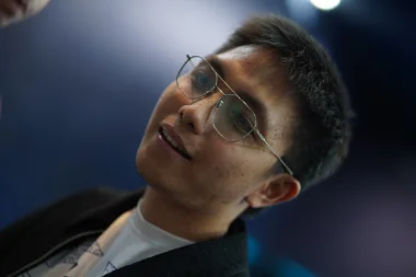 Фото Tezet - Йосуа Сангер