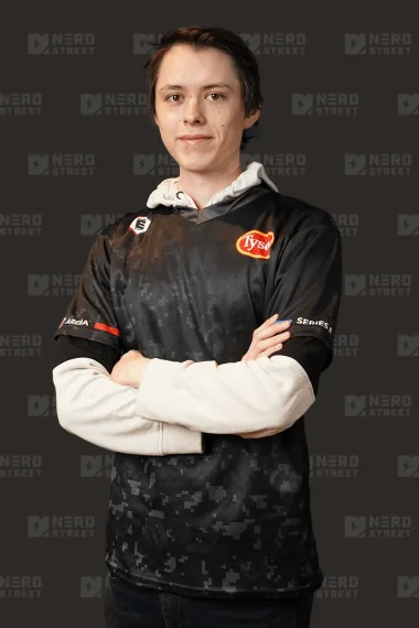 Фото OxyAres - Джейк Нофчисси