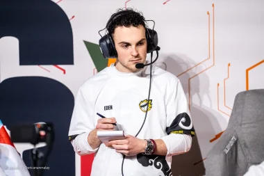 Фото Eden - Лоик Сеннепин