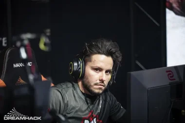 Фото Av3k - Мацей Кшиковский