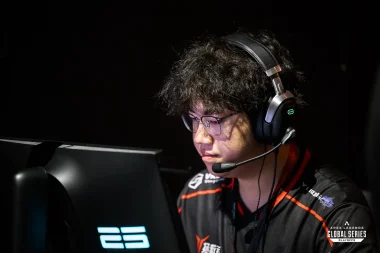 Фото YouL1ng - Луо Тяньцзяо