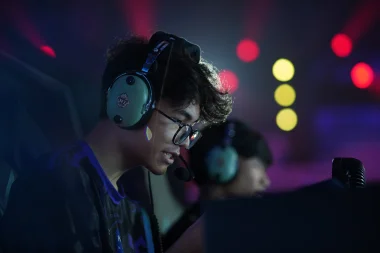 Фото Ying - Хейн Хтет У