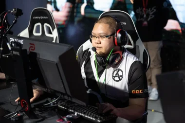 Фото barce - Рё Такэбаяши