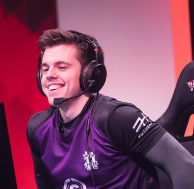 Фото Doomsee - Райан Грэм