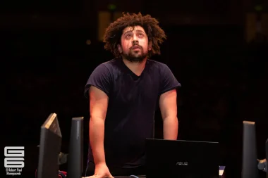 Фото Light - Париж Рамирес Гарсия