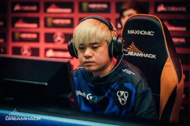 Фото AlaCrity - Винсент Хью Тек Йонг