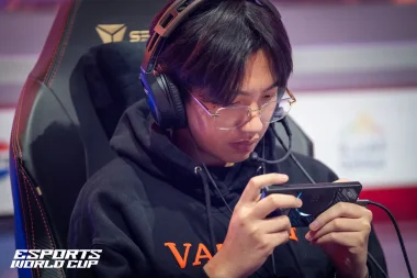 Фото Stoned - Пурин Ронгханкаев