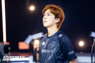 Фото Double - Сёдзи Такакубо