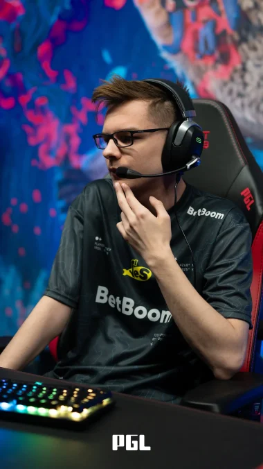 Фото INFERNAL - Rodion Kulakov