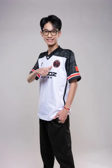 Фото LeVis - Фан Ван Донг