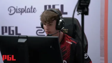 Фото SLIGHT - Келлер Нилн