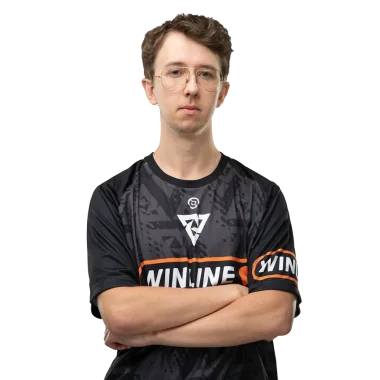 Фото Ari - Мэтью Уокер