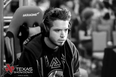 Фото Bass - Кеннет Армас