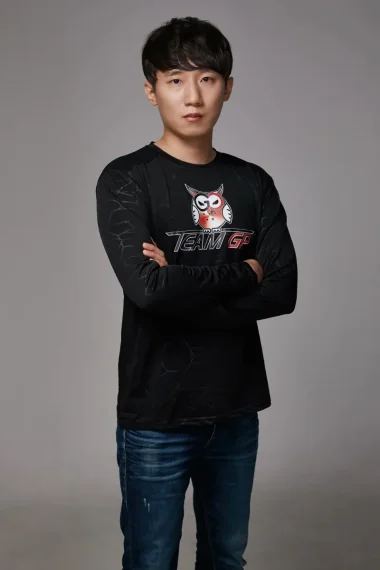 Фото Bomber - Чой Джисонг