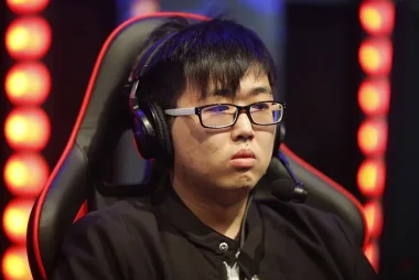 Фото xy- - Тох Уай Хонг