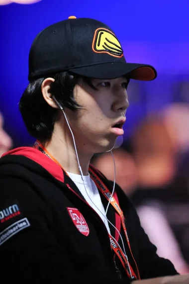 Фото Mvp - Джонг Хён