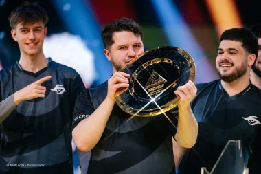 Фото Mowwwgli - Янис Дахмани