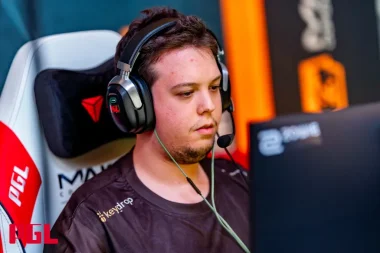 Фото Calyx - Бугра Аркин