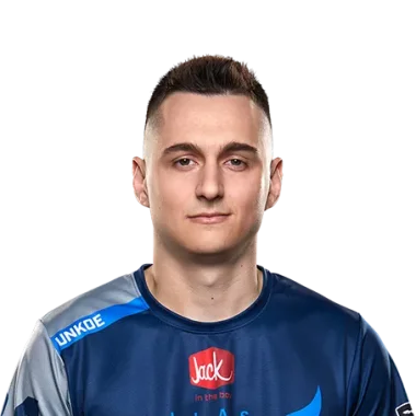 Фото uNKOE - Бенжамен Шевассон