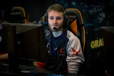 Фото desi - Дерек Бранчен