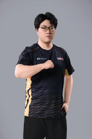 Фото TH000 - Хуан Сянь