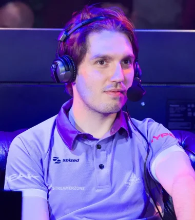 Фото Gerald - Матей Будзяк