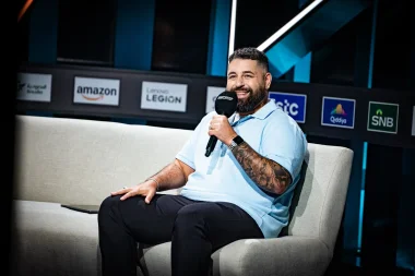 Фото NAMELESS - Антони Уилер