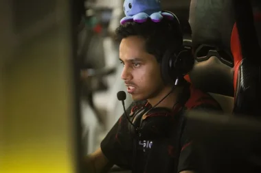 Фото Eaglex99 - Омар Аль Даджани