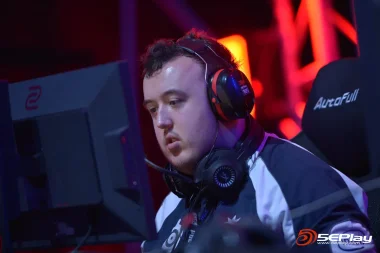 Фото BURNRUOk - Каллум Хендерсон