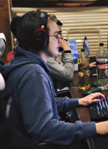 Фото LegendKiller - Йоханнес Карлсен Ватной