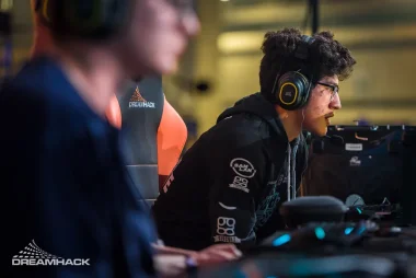 Фото AmongStar - Аарон Перес